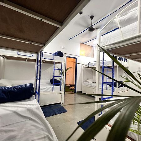 Pause Hostel อุจเจน ภายนอก รูปภาพ